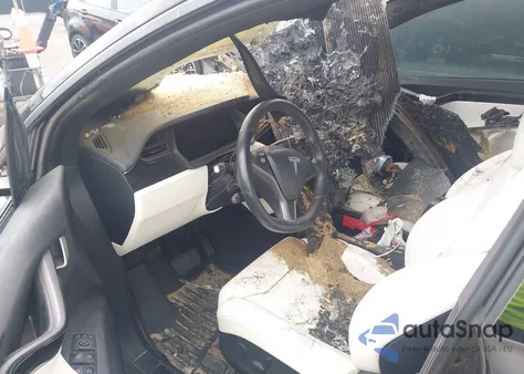 2019 Tesla Model X from USA, damaged, VIN 5YJXCBE23KF183815